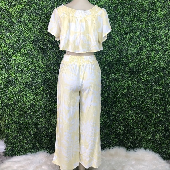 2 piece off shoulder flare leg pant set - Picture 4 of 5